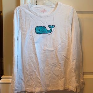 Vineyard Vines rare lacrosse tshirt